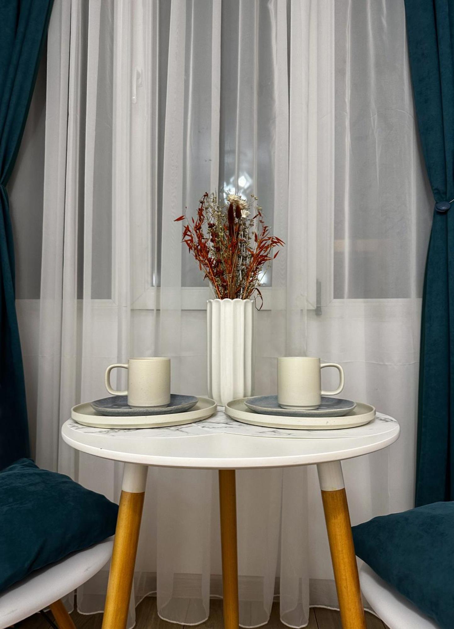 Superior One Bedroom Apartment Unirii Square Бухарест Экстерьер фото